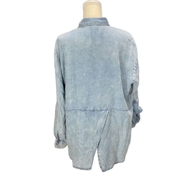 NWT Jane + Delancey Denim Blue Button front Long Sleeve Roll Tabs Shirt Sz L - Picture 3 of 7